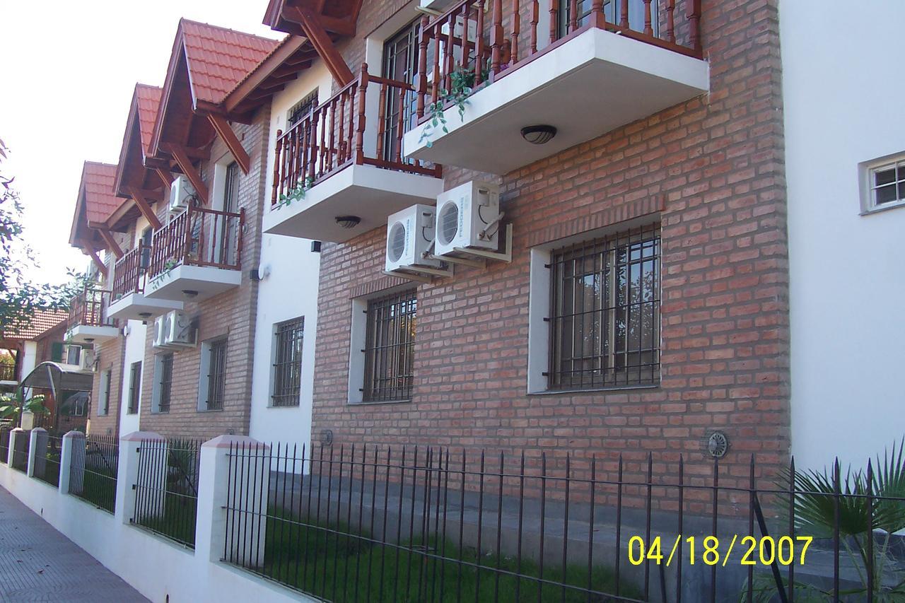 Apart Hotel Piscu Yaco Merlo Exteriér fotografie